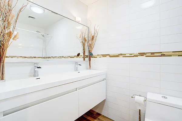 Sold by Compass | media 4