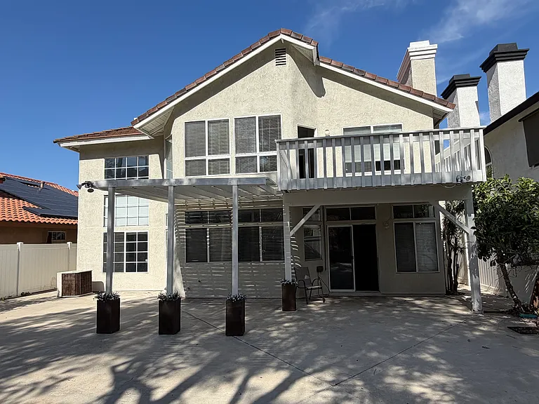 572 Hillsborough Way — Photo 12