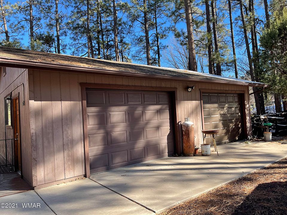 2nd image of 362 W Woodland Lake Rd
