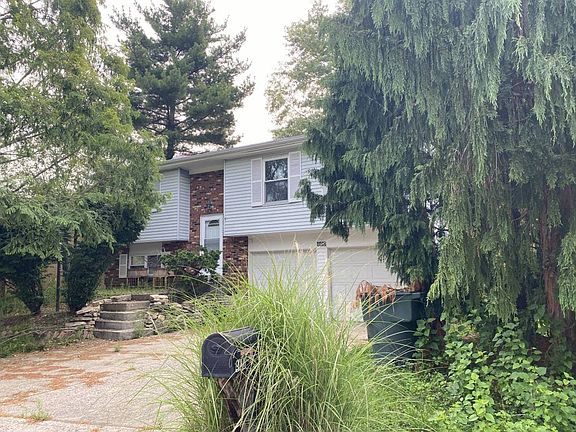 2nd image of 4492 Smokey Pl