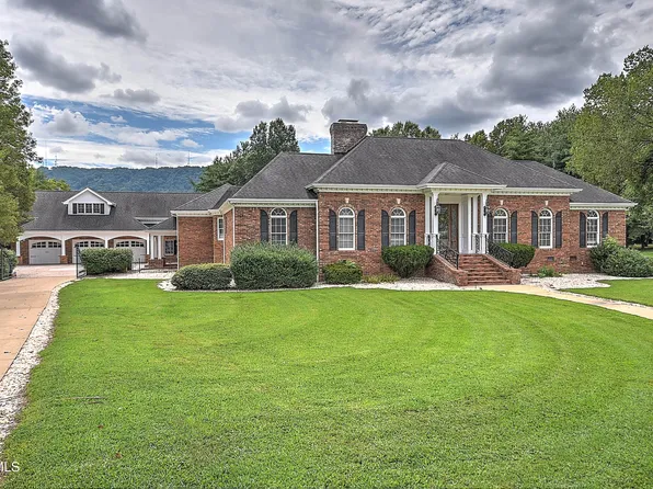 1088 Rotherwood Dr, Kingsport, TN 37660