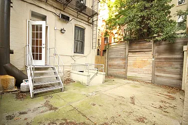 Rented by Dynamik Realty