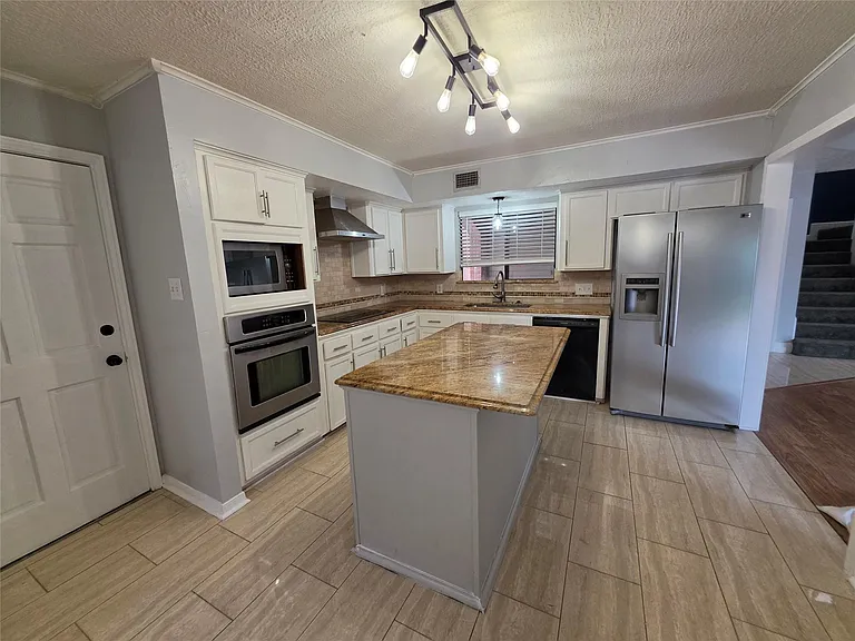 19507 Oak Station Dr — Photo 24