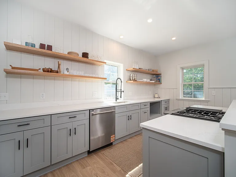 1022 Connecticut St — Photo 5