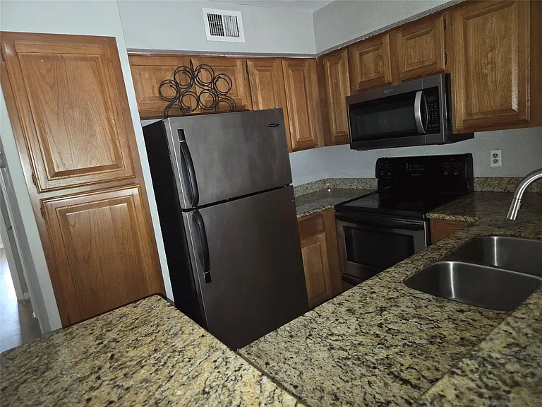 2425 Holly Hall St #107 — Photo 8