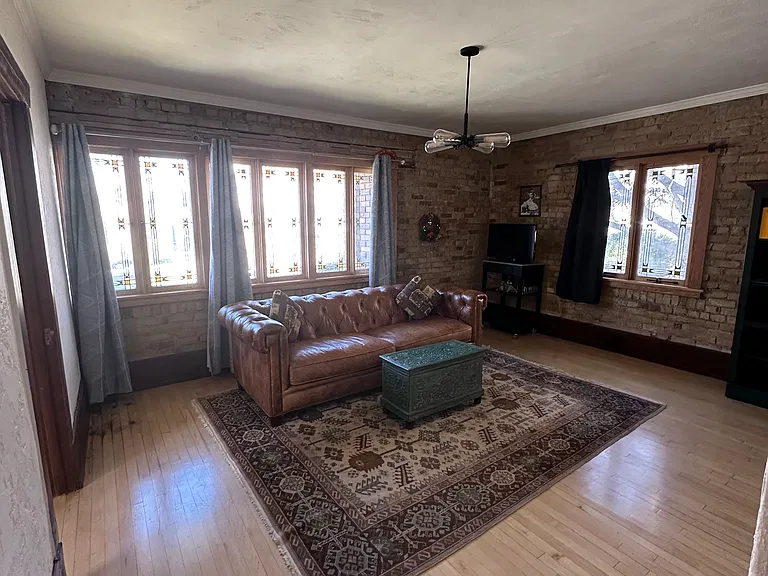 86 N B St #2 — Photo 9