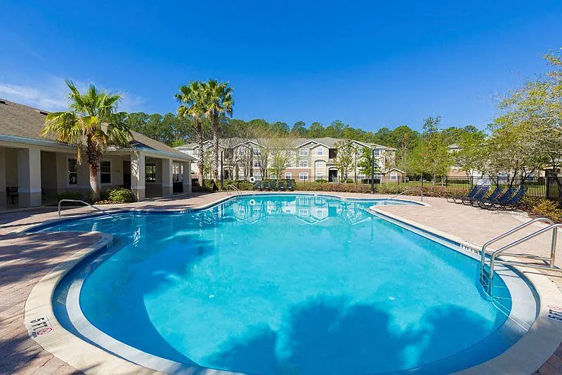 Thomas Chase Apartments