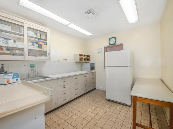 622 Ocean Avenue image 11 of 16