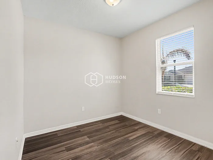 1560 Scarbrough Abby Pl — Photo 18