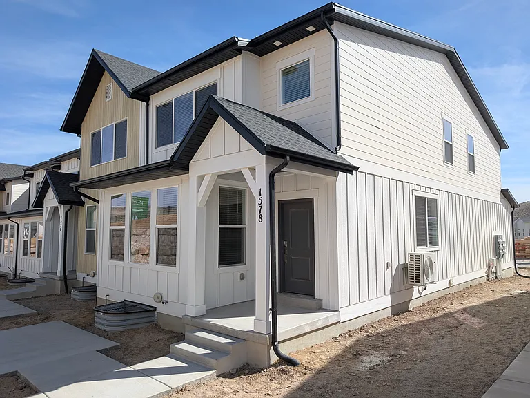 1578 W Viola Ln — Photo 5