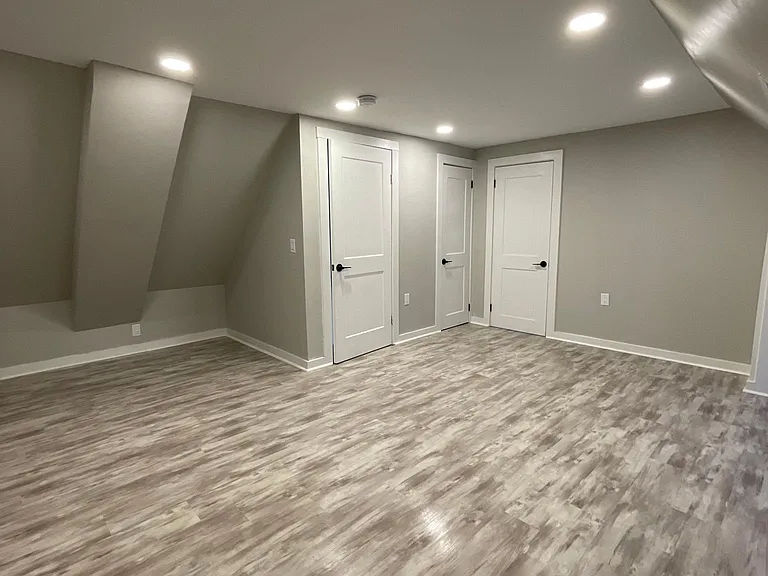1425 State St #2 — Photo 17