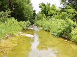 8 Westover Ln, Springtown, TX 76082