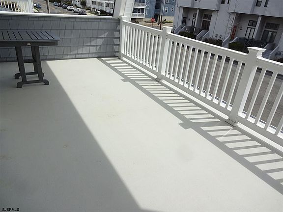 3rd image of 1310 Haven Ave #2