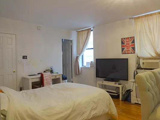 Rented by Citi Habitats | media 16