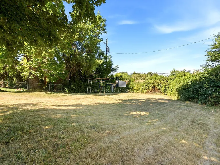 3729 Jackson Ave — Photo 28