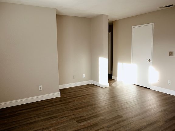 4th image of 707 Bush Ave #088c54227
