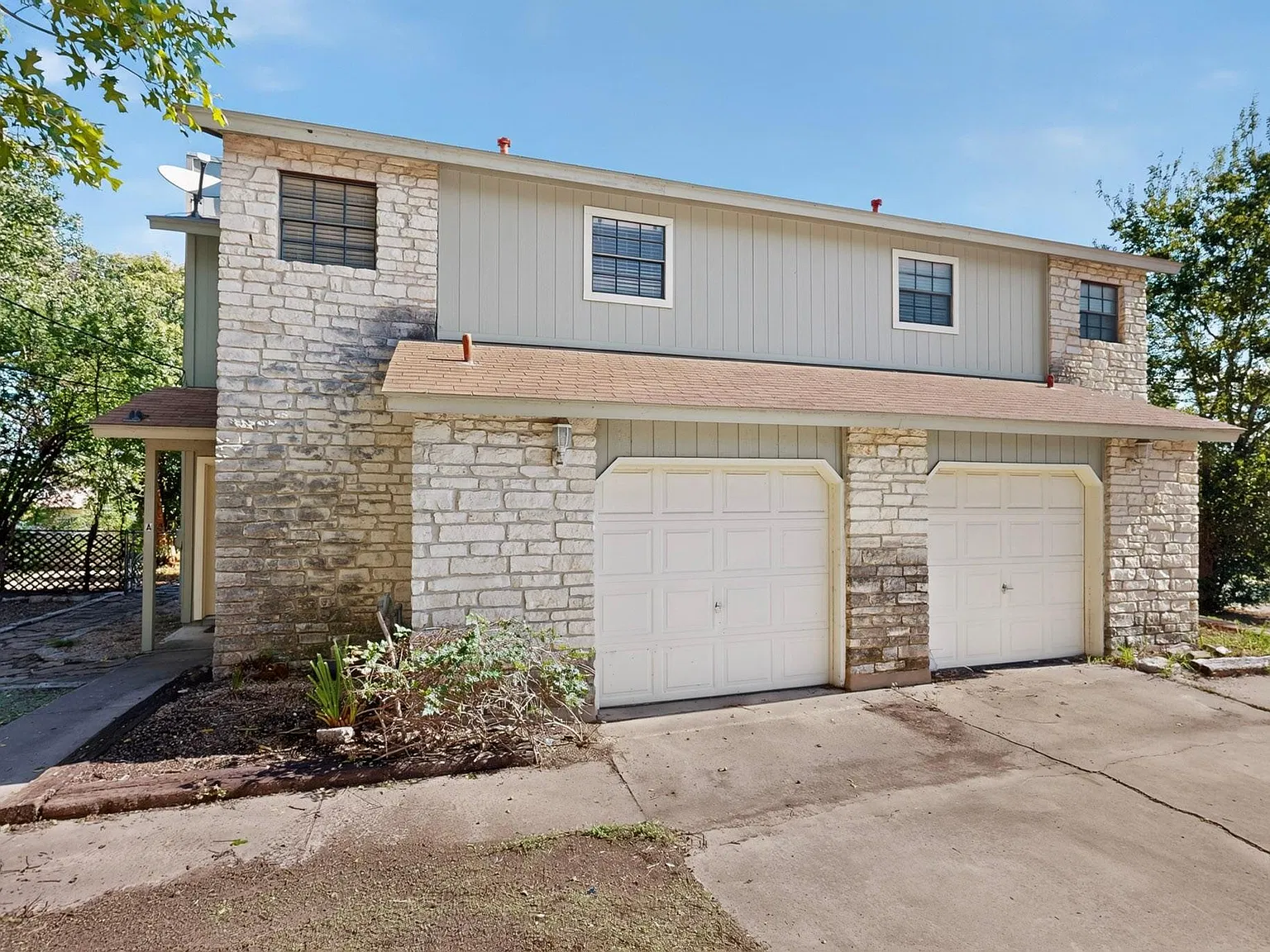 2 bed, 1.5 bath, 1918 sqft, $1,695 — Photo 2