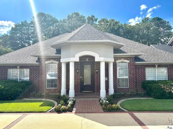 2207 Point Dr, Monroe, LA 71201