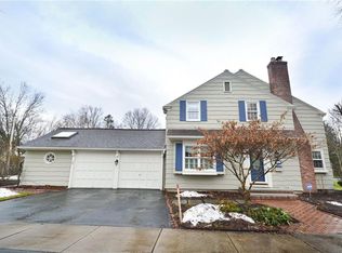 460 Antlers Dr, Rochester, NY 14618