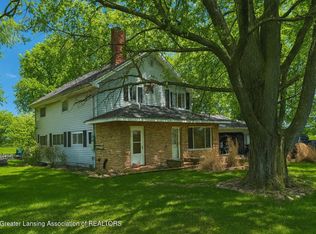 1370 N Dietz Rd, Webberville, MI 48892