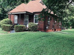 4601 Dover Rd, Louisville, KY 40216