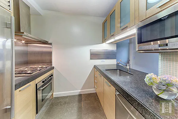 Sold by Halstead Real Estate | media 3