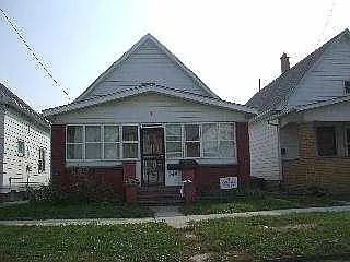344 E Hudson St photo 1