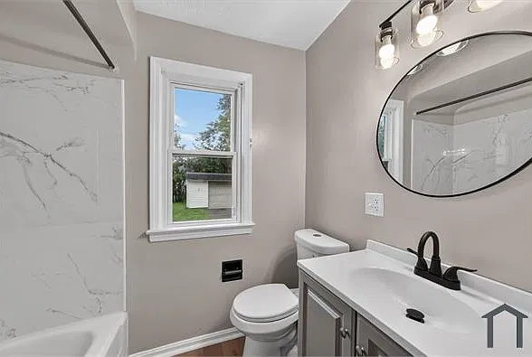 3 bed, 1157 sqft, $1,650 — Photo 2