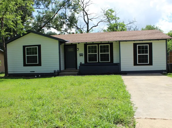 115 Oak Dr, Terrell, TX 75160