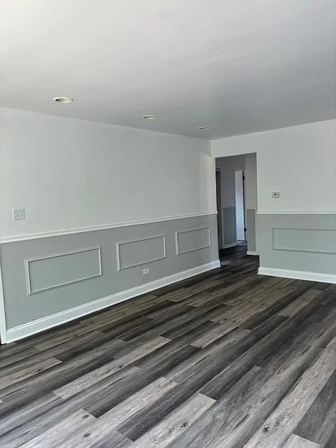 3 bed, 1.5 bath, 1400 sqft, $2,100 — Photo 4