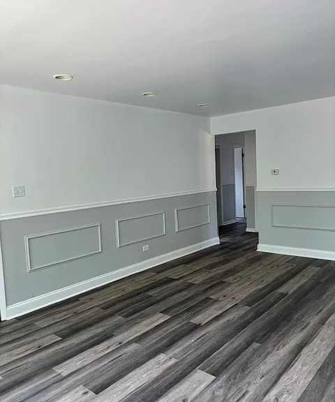 306 Crandon Ave — Photo 4