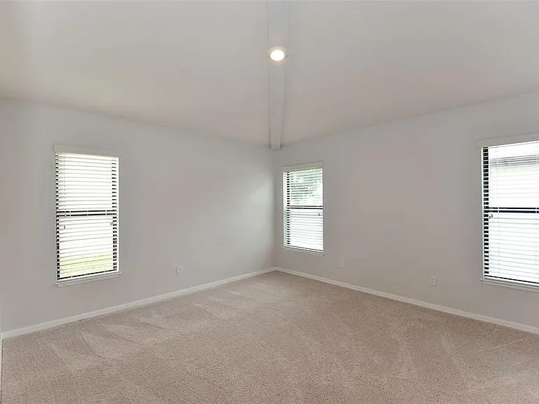 3736 Briar Run Dr — Photo 10