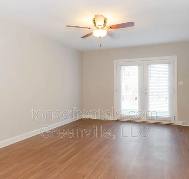 2 bed, 1.0 bath, 1200 sqft, $1,145 — Photo 3