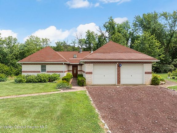 2nd image of 149 Julianna Drive