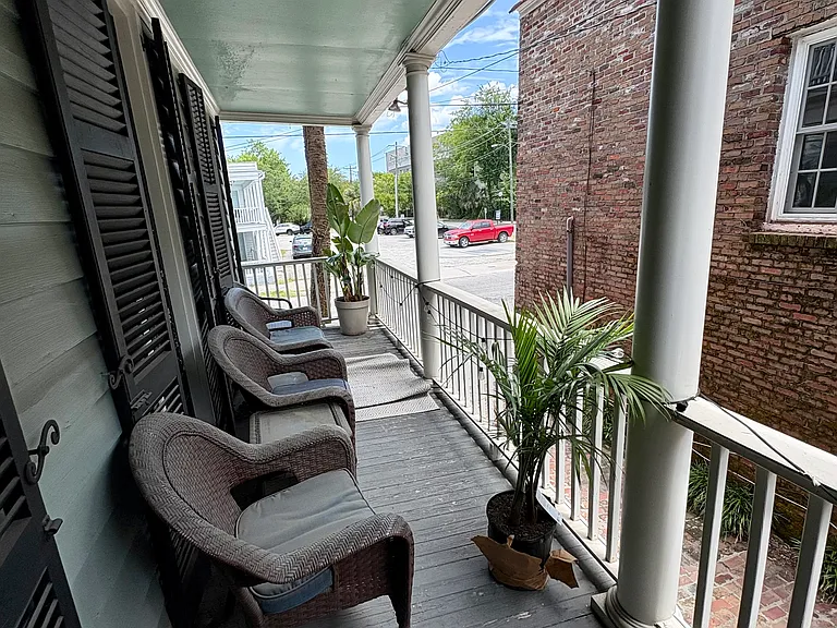 113 1/2 President St #A — Photo 3