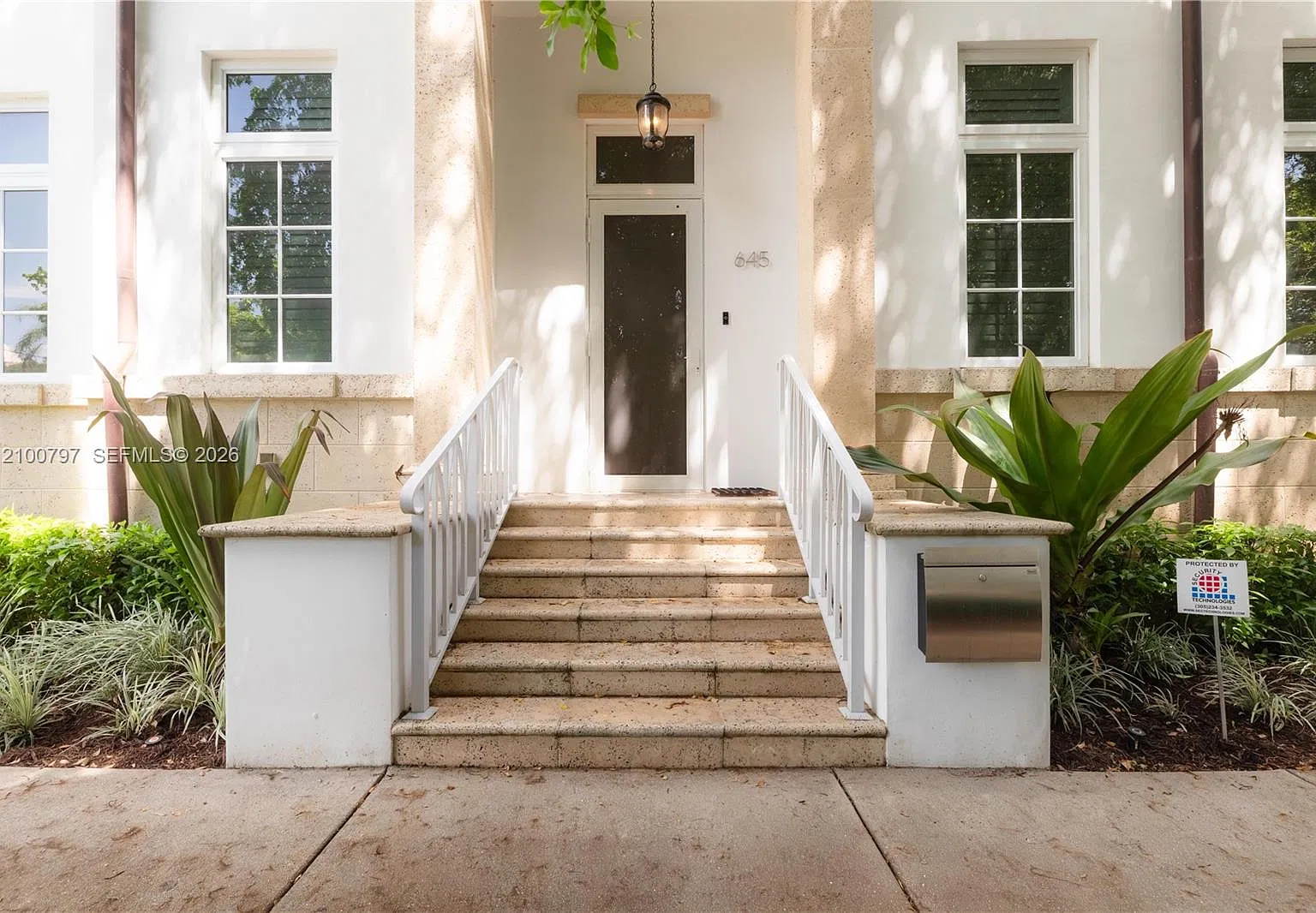 Coral Gables Biltmore Sec — Photo 1