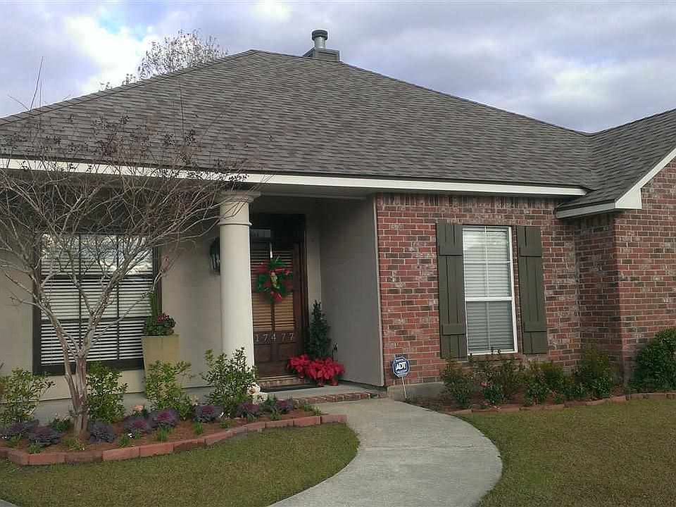 2nd image of 17477 Lake Wisteria Ave