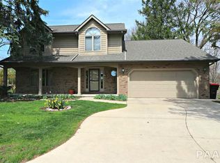 9198 N Picture Ridge Rd, Peoria, IL 61615