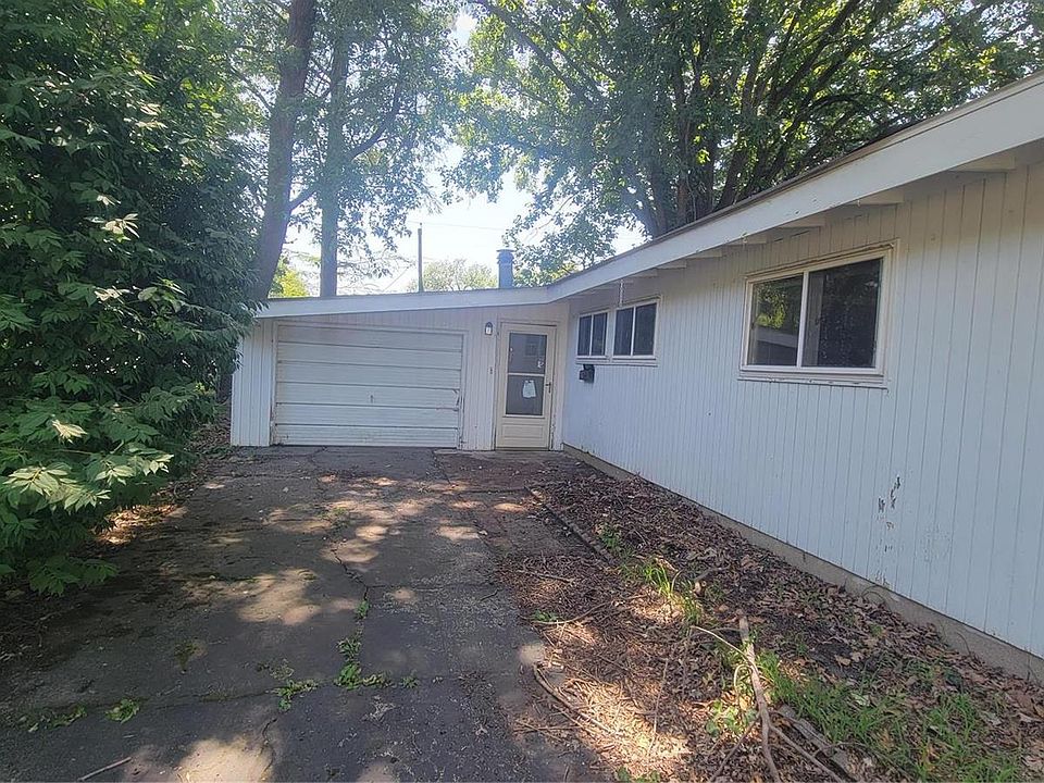 810 Pebble Ln, Florissant, MO 63033 MLS 23051014 Zillow