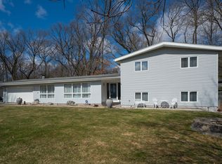 5878 Scenic Way Dr, Kalamazoo, MI
