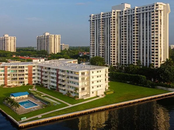 1700 NE 105th St APT 105, Miami Shores, FL 33138
