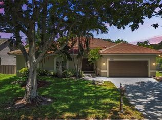 6421 NW 41st St, Pompano Beach, FL 33067
