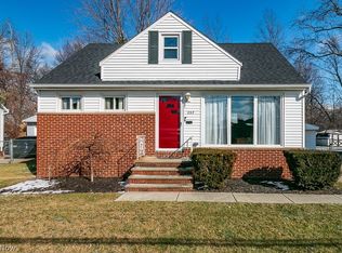 257 E 317th St, Willowick, OH