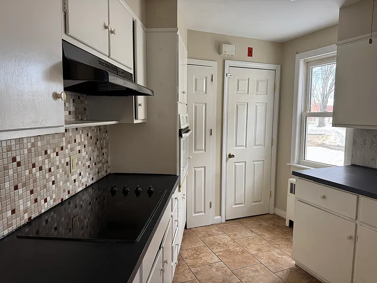 51 Shaw St #1 — Photo 13