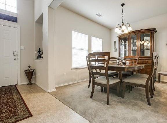 2nd image of 9440 Castlewood Dr