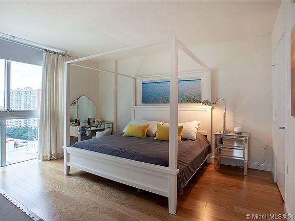 4th image of 200 Sunny Isles Blvd #2-1603