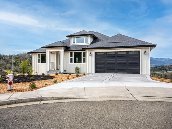 2404 Celestin Court, Ukiah, CA 95482