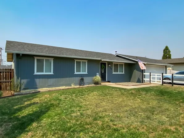 210 N 5th St, Montague, CA 96064