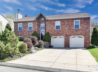 233 Carriage Blvd, Pittsburgh, PA