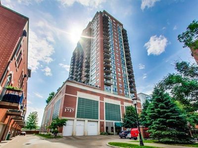 1717 S Prairie Ave APT 809, Chicago, IL, 60616